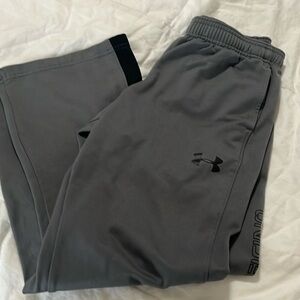 Under Armour, youth Medium sweats